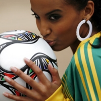 5b958aee-03f5-0eda-0f3f-f71cef6047c4-news_fb_mssouthafricasoccerball_2aav